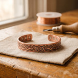 Pulseira em Cobre com Padrão Botânico e Ímanes