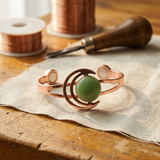 Pulseira Rígida em Cobre com Pedra Verde