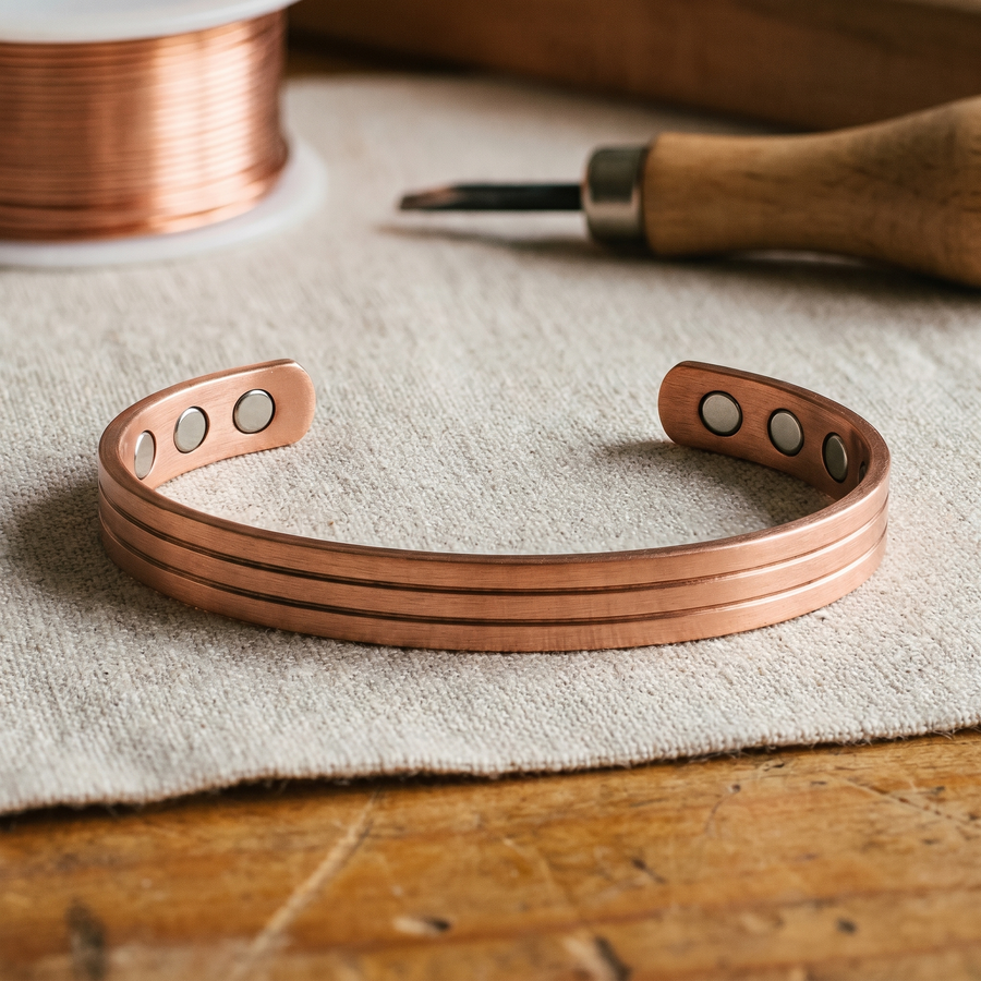 Pulseira Rígida em Cobre com Três Canais