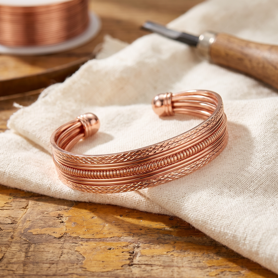 Pulseira Rígida de Fios Sobrepostos em Cobre