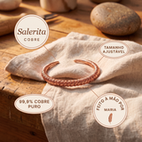 Pulseira Rígida de Fio Enrolado em Cobre