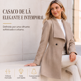 Casaco de lã elegante e intemporal em bege