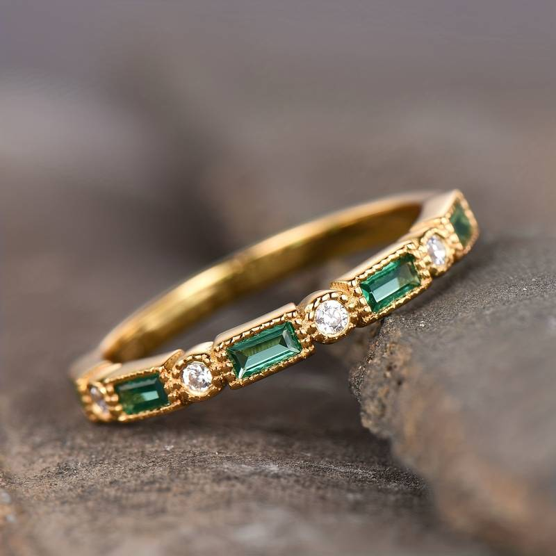 Anel Zircónia Verde Dourado