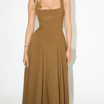 Solange | Vestido Midi Clássico