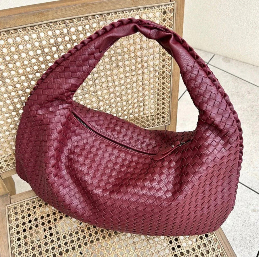 Mala hobo trançada elegante