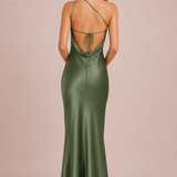 Jacinta Rosa Canela | Vestido de dama de honor tubinho em cetim mate