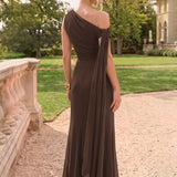 Cristina | Vestido de dama de honor tubinho em chiffon com drapeado nos ombros