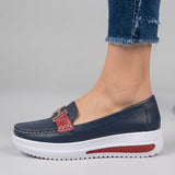 Gaia | Mocassins Plataforma com Fivela Dourada