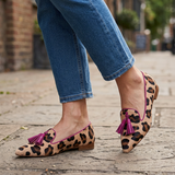 Genoveva | Mocassins Leopardo com Borlas Fúcsia