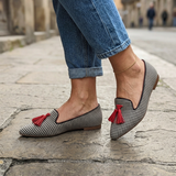 Lívia | Sabrinas de Bico Slip-On
