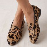 Serena | Mocassins Leopardo com Fivela Dourada