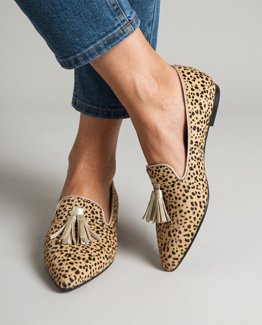 Genoveva | Mocassins Chita com Borlas Douradas