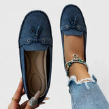 Mocassins com Laço em Tons Quentes