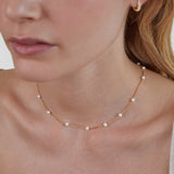 Colar Dourado com Pérolas