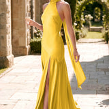 Ondina | Vestido de dama de honor cetim de acetato evasê pregas