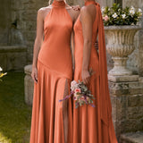 Ondina | Vestido de dama de honor cetim de acetato evasê pregas