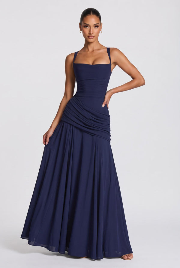Ricarda | Vestido comprido evasê em chiffon franzido
