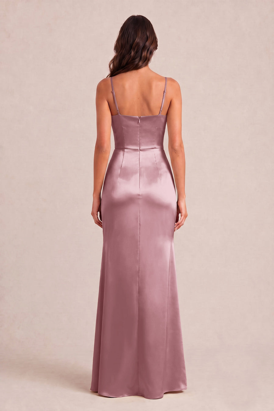 Rosalina Malva Vintage | Vestido comprido tubinho em cetim brilhante plissado