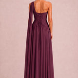 Rosana Cabernet | Vestido de dama de honor evasê em chiffon com detalhe drapeado