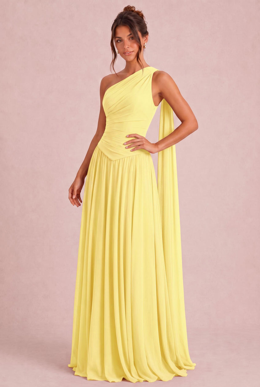 Rosana Narciso | Vestido de dama de honor evasê em chiffon com detalhe drapeado