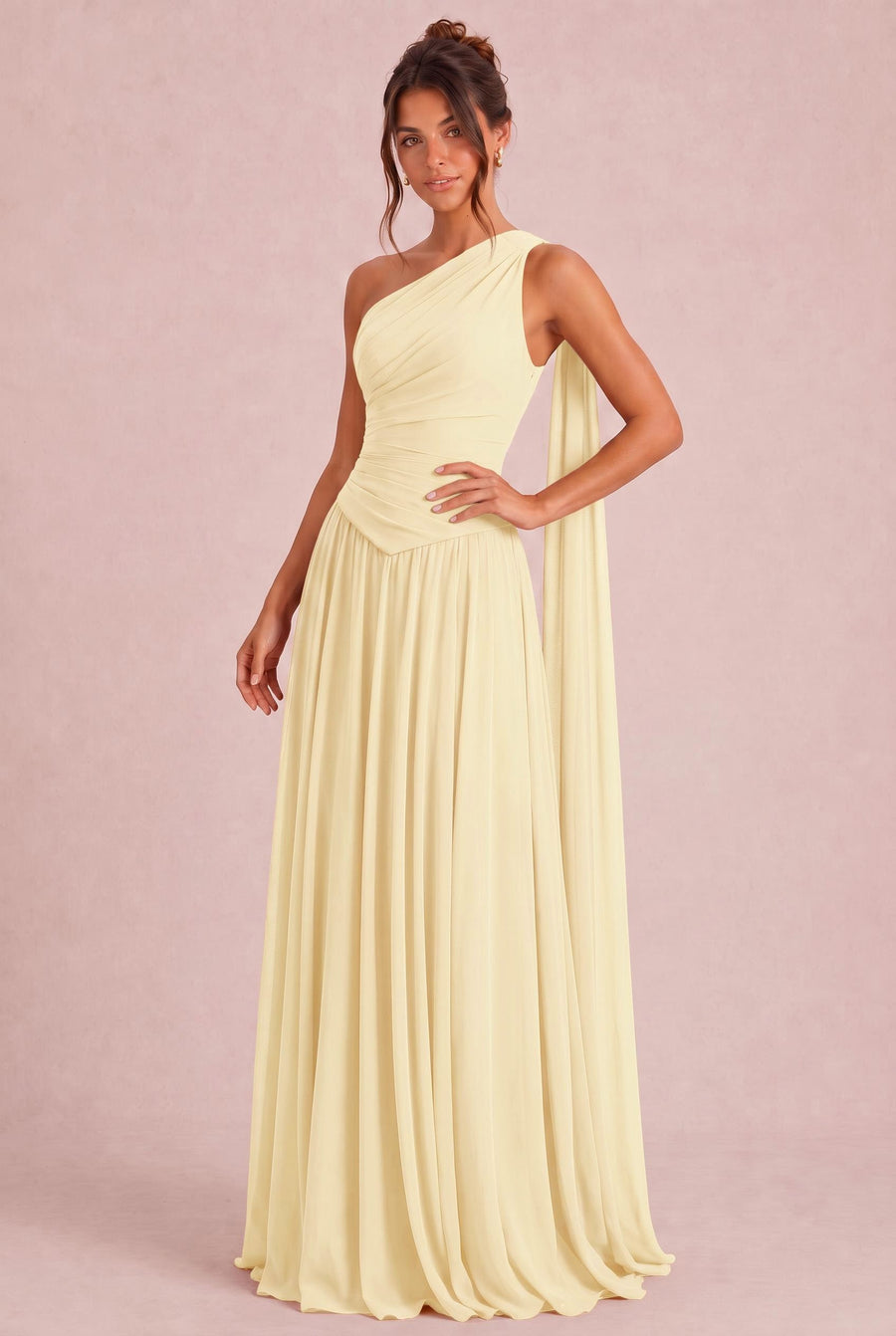 Rosana Sorvete de Limão | Vestido de dama de honor evasê em chiffon com detalhe drapeado