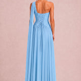 Rosana Azul Pó | Vestido de dama de honor evasê em chiffon com detalhe drapeado