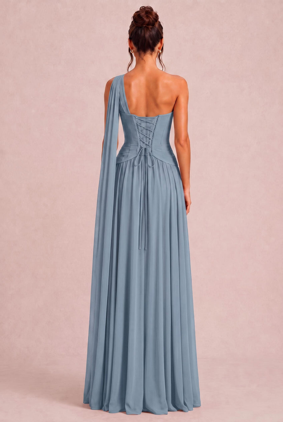 Rosana Azul Ardósia | Vestido de dama de honor evasê em chiffon com detalhe drapeado