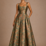 Sílvia | Vestido comprido evasê plissados em brocado