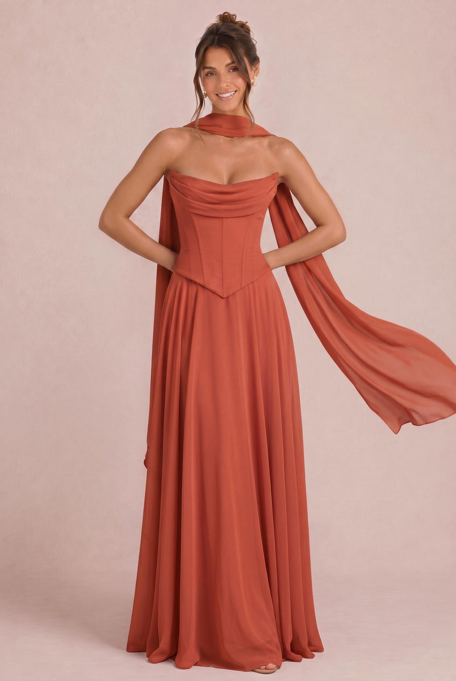 Tatiana Laranja Queimado | Vestido de dama de honor de duas peças em chiffon com corset e detalhe drapeado