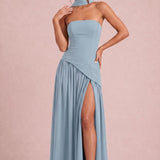 Vera Azul Pó | Vestido de dama de honor evasê em chiffon com detalhe drapeado