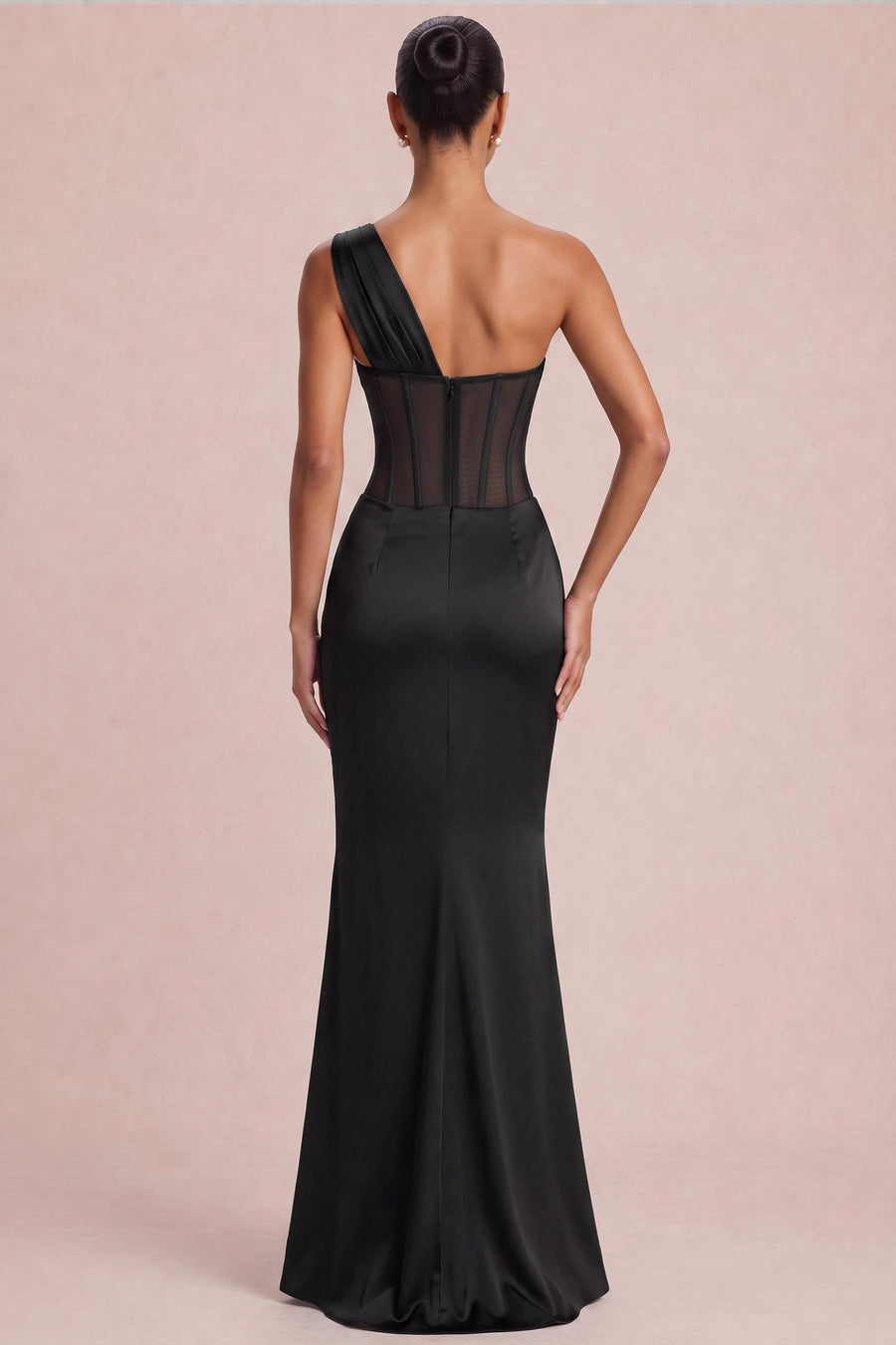 Viviana | Vestido de dama de honor tubinho franzido em cetim mate